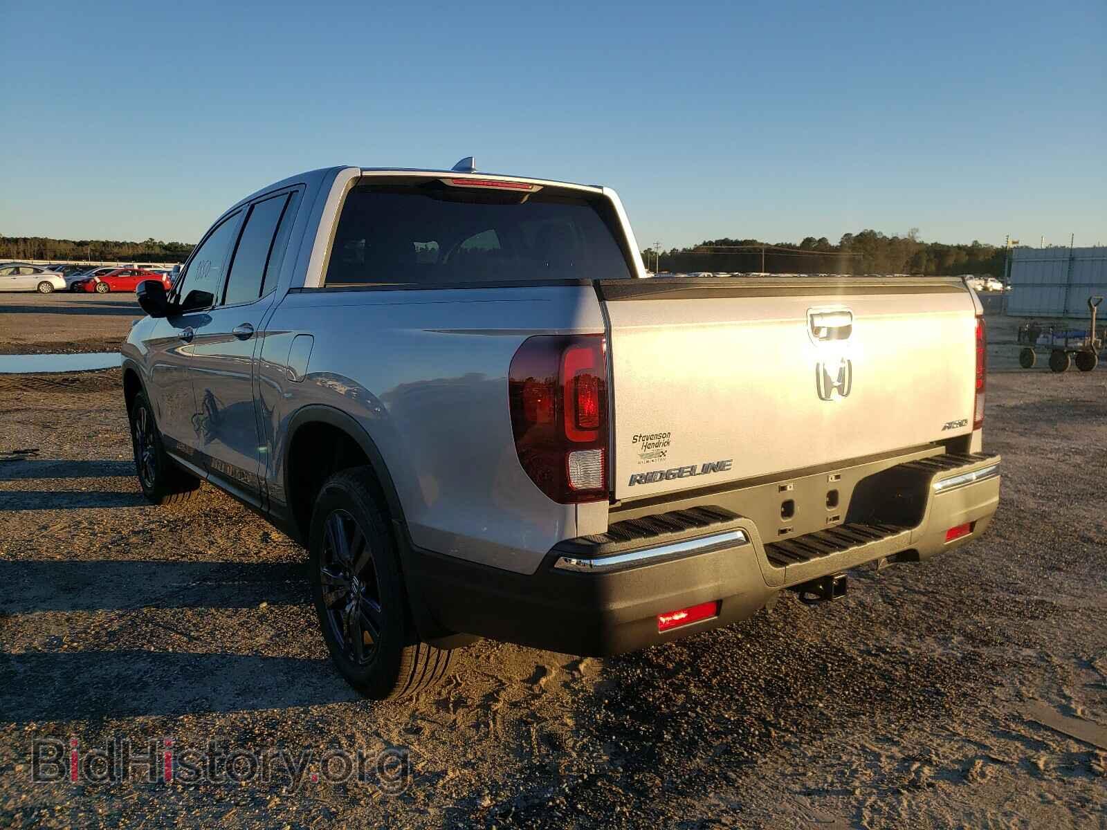 2019 HONDA RIDGELINE - VIN: 5FPYK3F18KB044421 - Фото 3