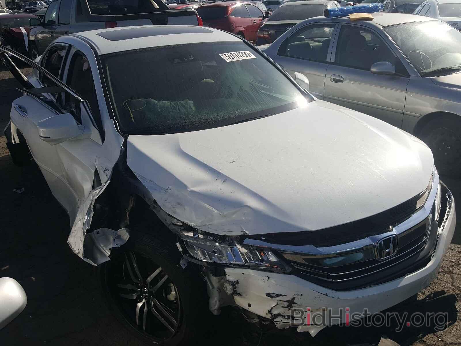 Photo 1HGCR3F96HA012249 - HONDA ACCORD 2017