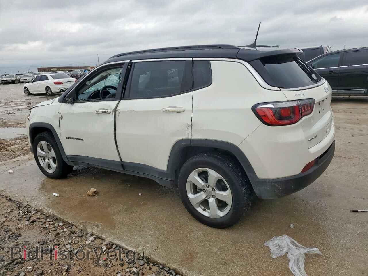 2019 JEEP COMPASS - VIN: 3C4NJDBB2KT703341 - Photo 2