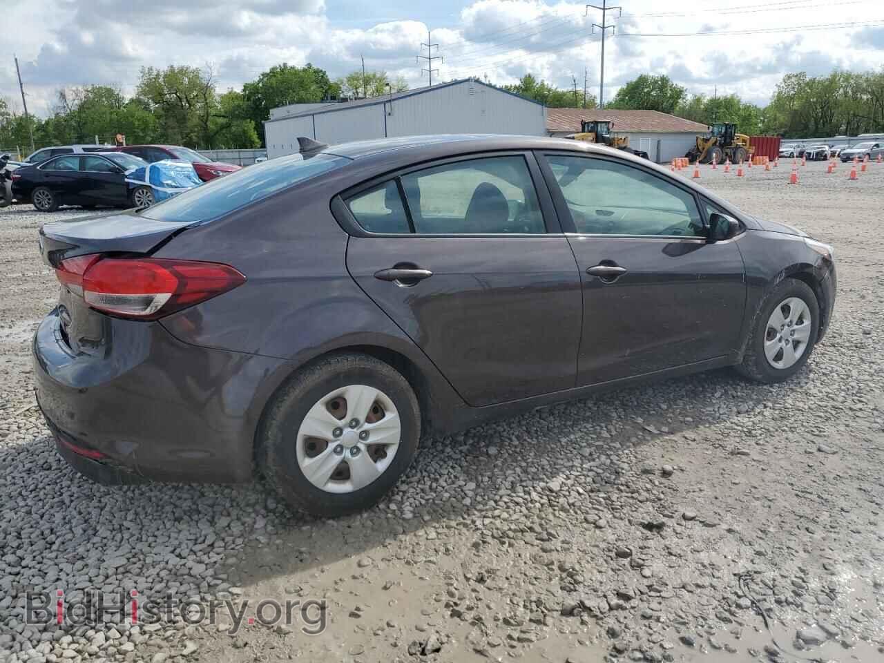 2018 KIA FORTE - VIN: 3KPFK4A71JE201941 - Фото 3