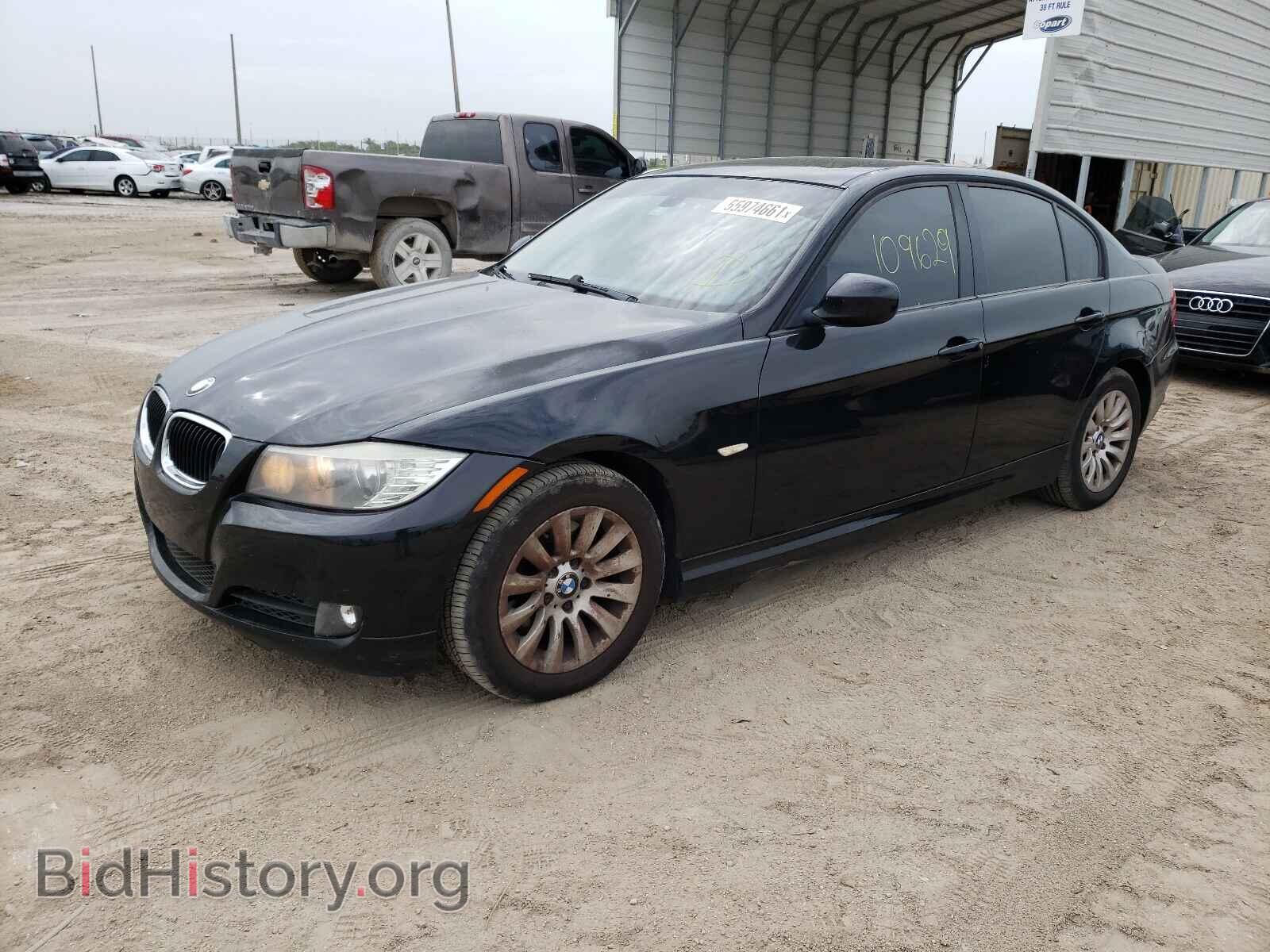 2009 BMW 3 SERIES - VIN: WBAPH73549A173399 - Фото 2
