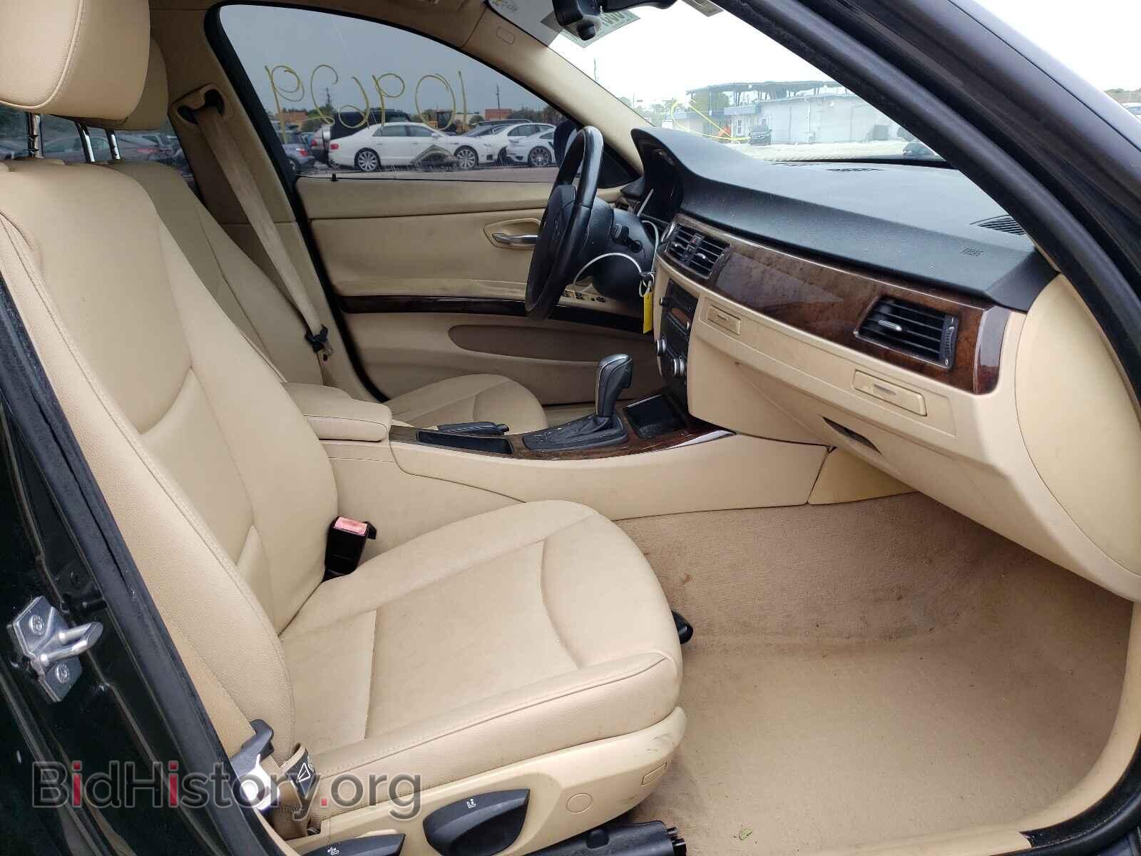 2009 BMW 3 SERIES - VIN: WBAPH73549A173399 - Фото 5