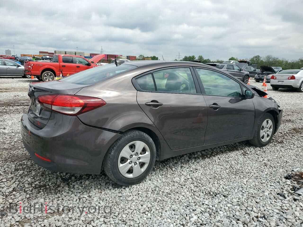 2017 KIA FORTE - VIN: 3KPFL4A7XHE140306 - Фото 3