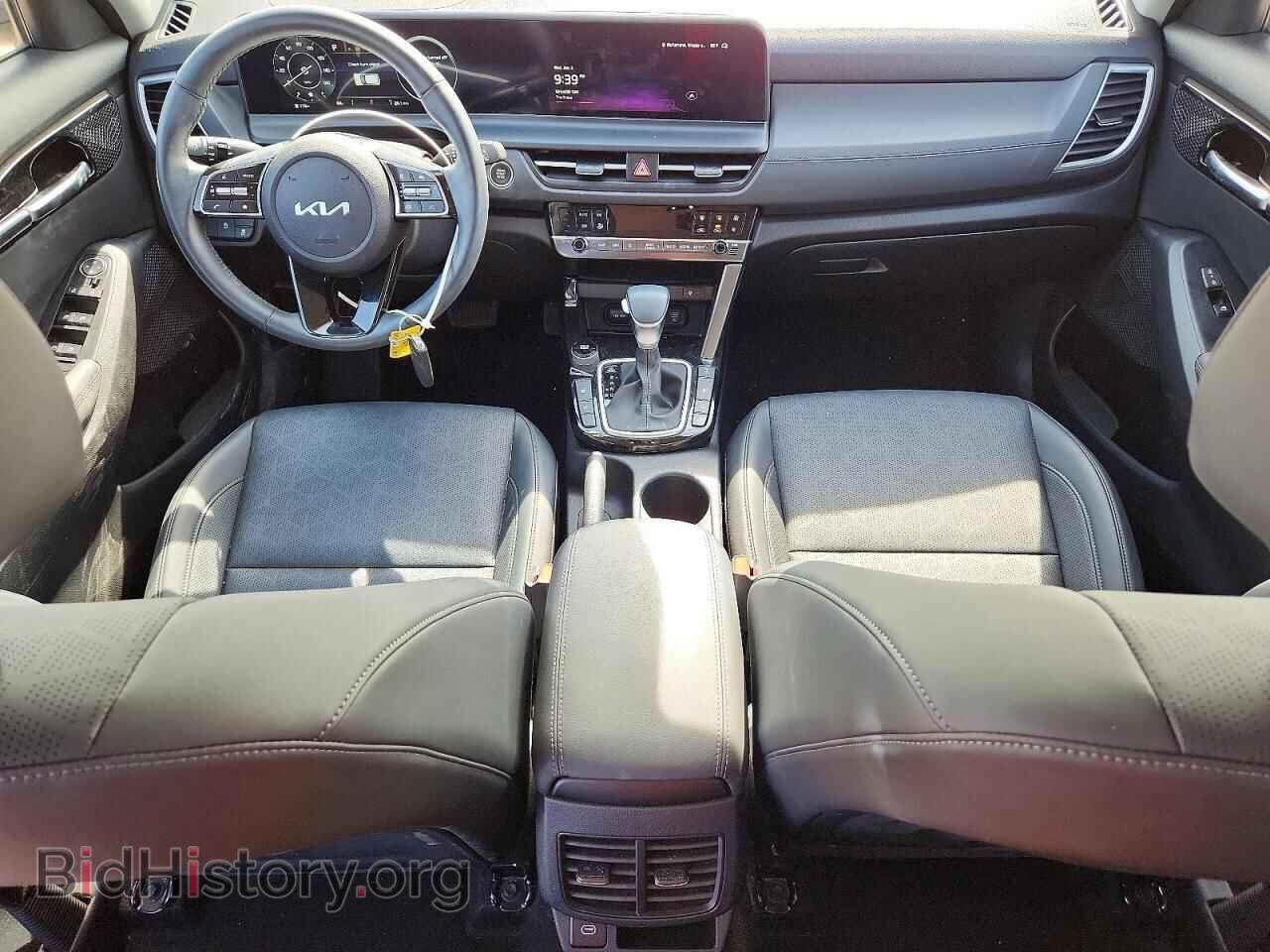 2024 KIA SELTOS - VIN: KNDERCAA2R7625430 - Фото 8
