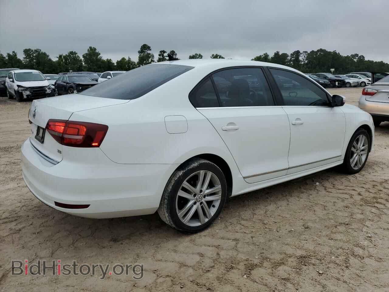 2017 VOLKSWAGEN JETTA - VIN: 3VWL17AJ4HM403589 - Фото 3