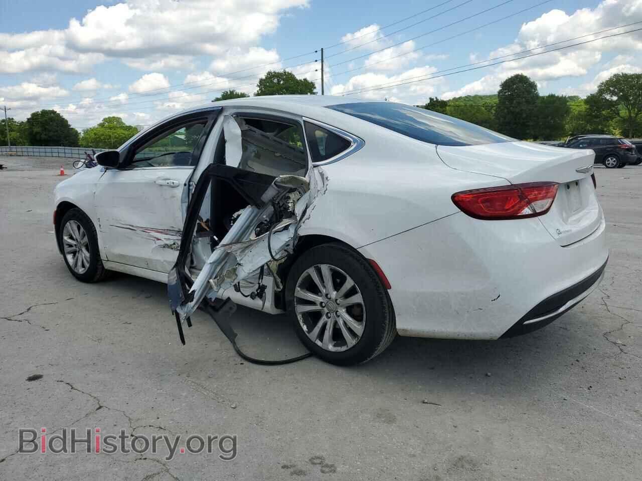 2015 CHRYSLER 200 - VIN: 1C3CCCAB2FN737383 - Photo 2