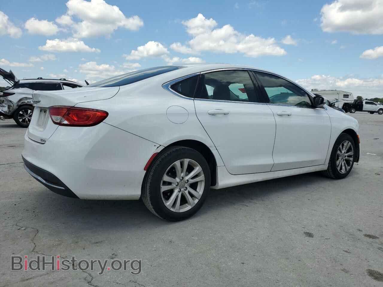 2015 CHRYSLER 200 - VIN: 1C3CCCAB2FN737383 - Photo 3