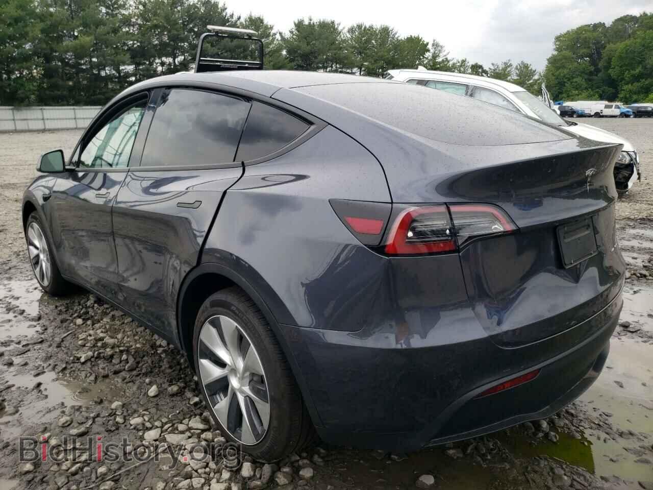2023 TESLA MODEL Y - VIN: 7SAYGAEE5PF630233 - Фото 2
