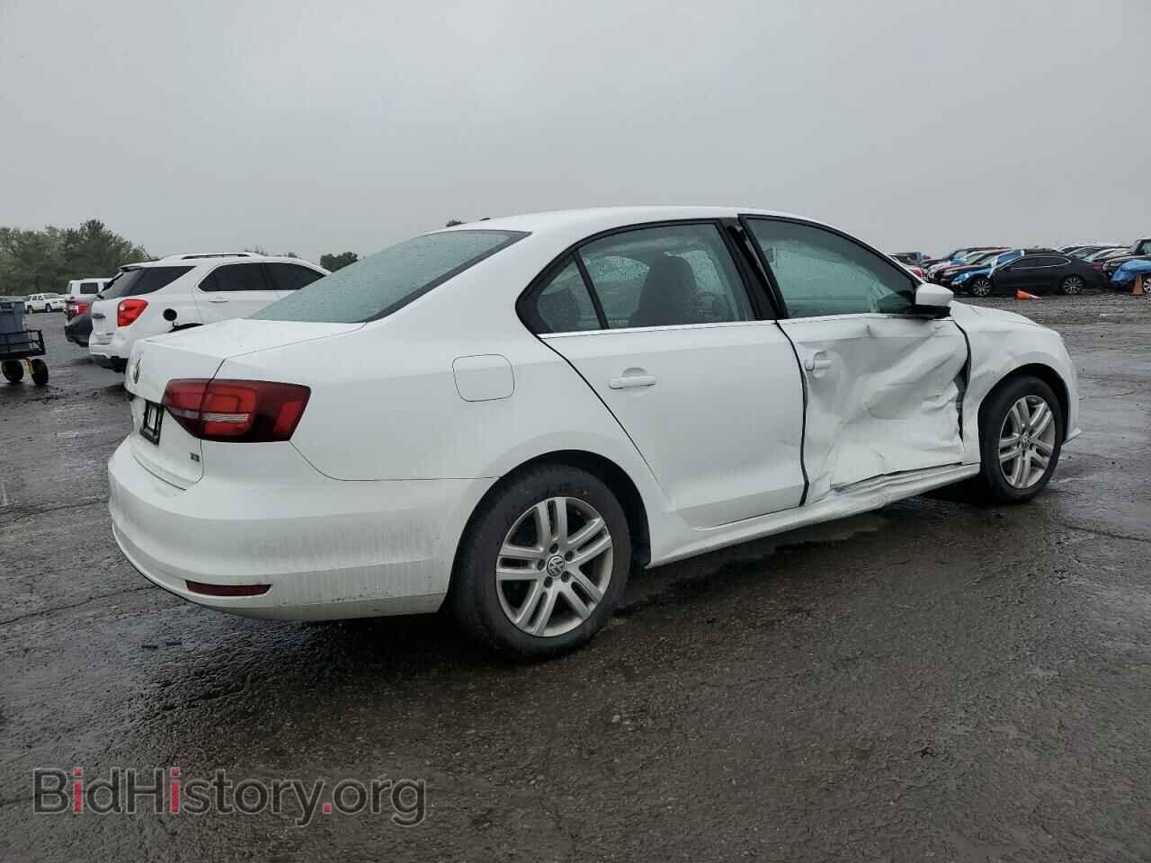 2017 VOLKSWAGEN JETTA - VIN: 3VW2B7AJ3HM256626 - Фото 3