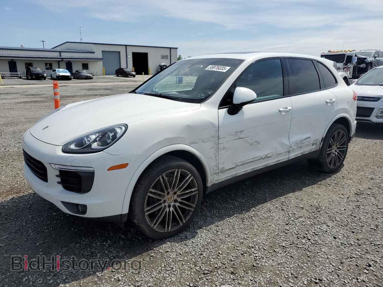 Photo WP1AA2A20HKA88141 - PORSCHE CAYENNE 2017