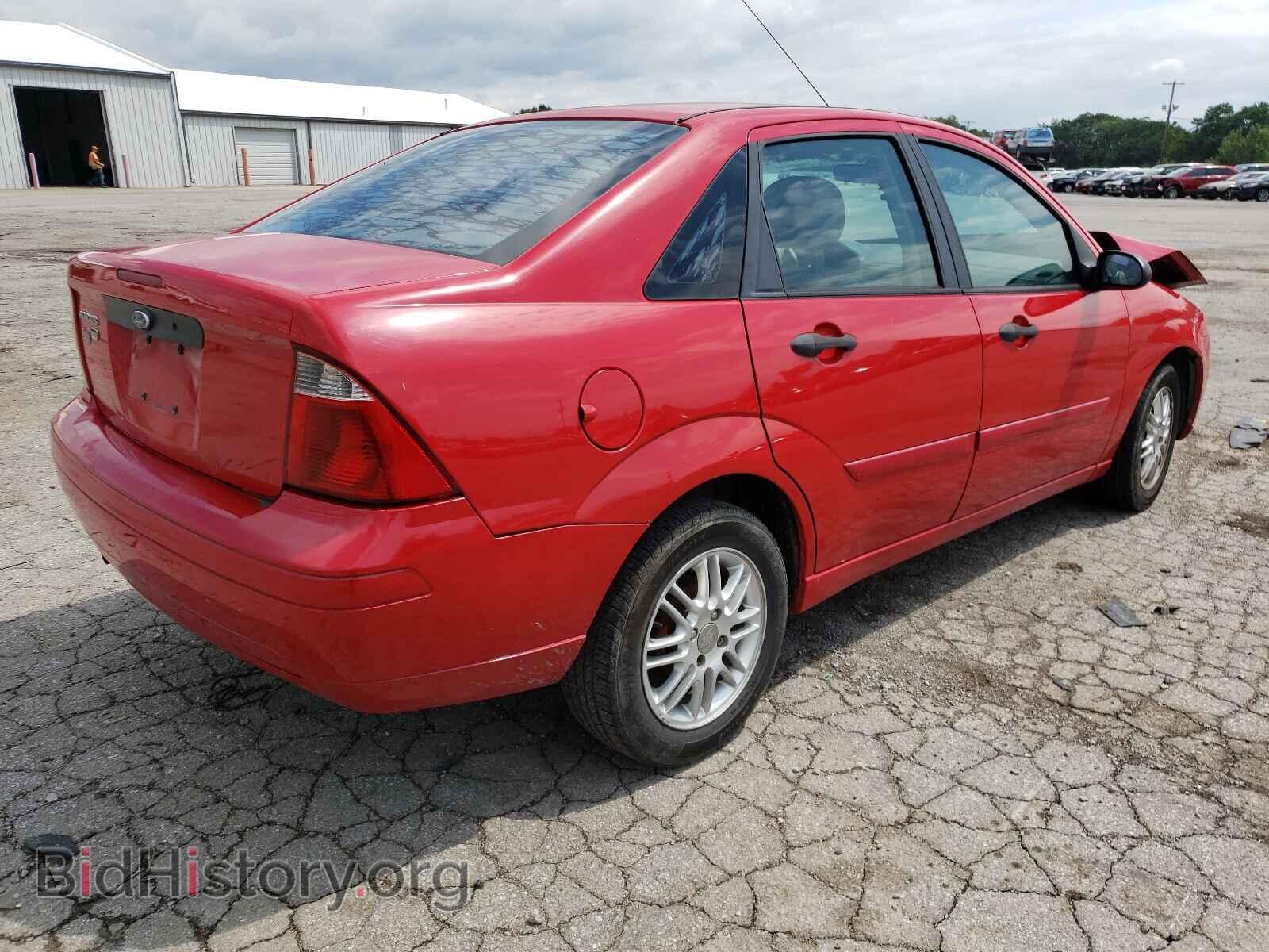 2007 FORD FOCUS - VIN: 1FAFP34N47W111905 - Фото 4