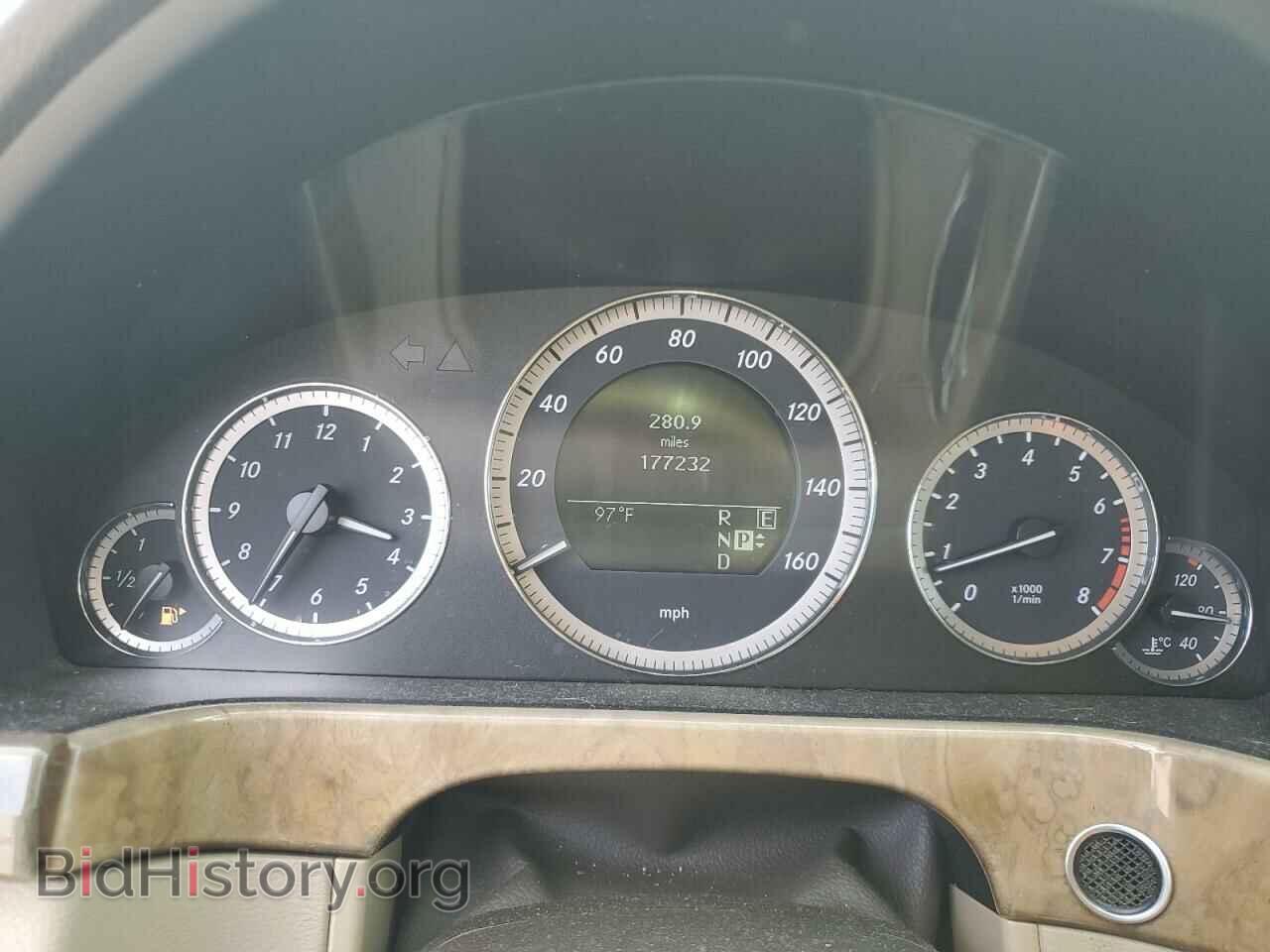 2011 MERCEDES-BENZ E-CLASS - VIN: WDDHF9AB3BA317814 - Фото 9