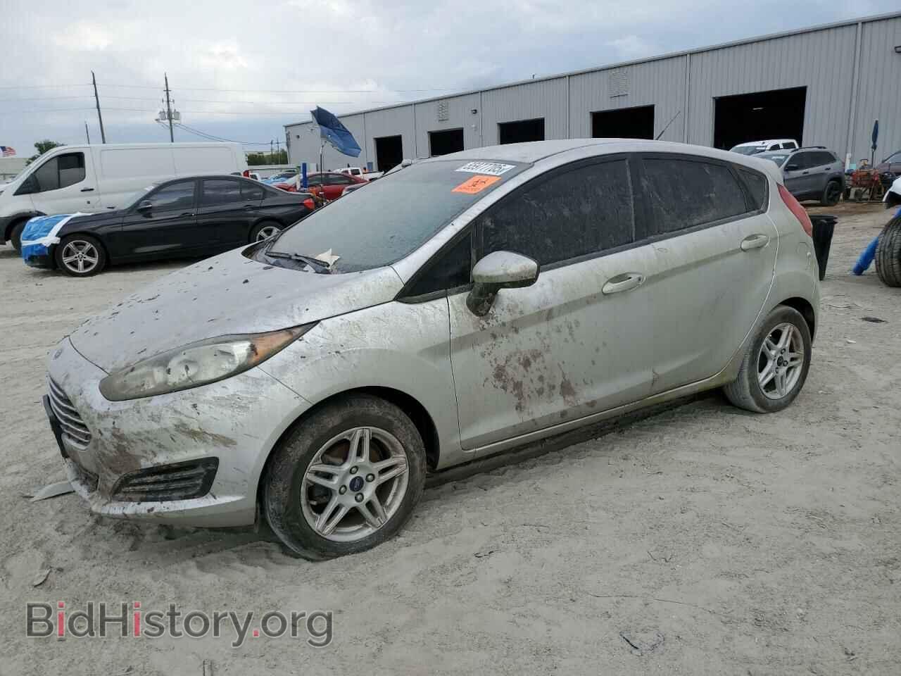 Photo 3FADP4EJ9JM140476 - FORD FIESTA 2018