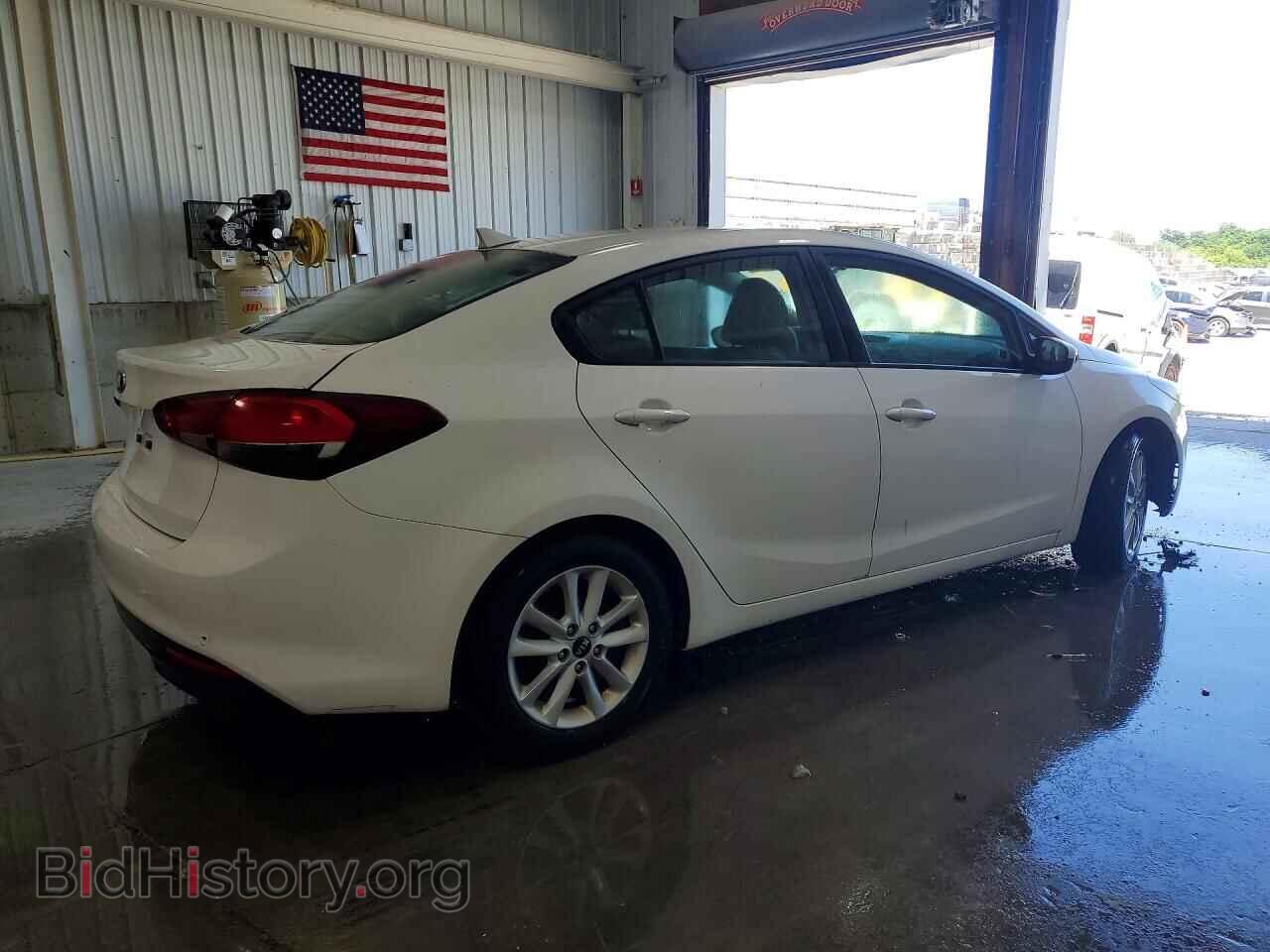 2017 KIA FORTE - VIN: 3KPFL4A7XHE100730 - Фото 3