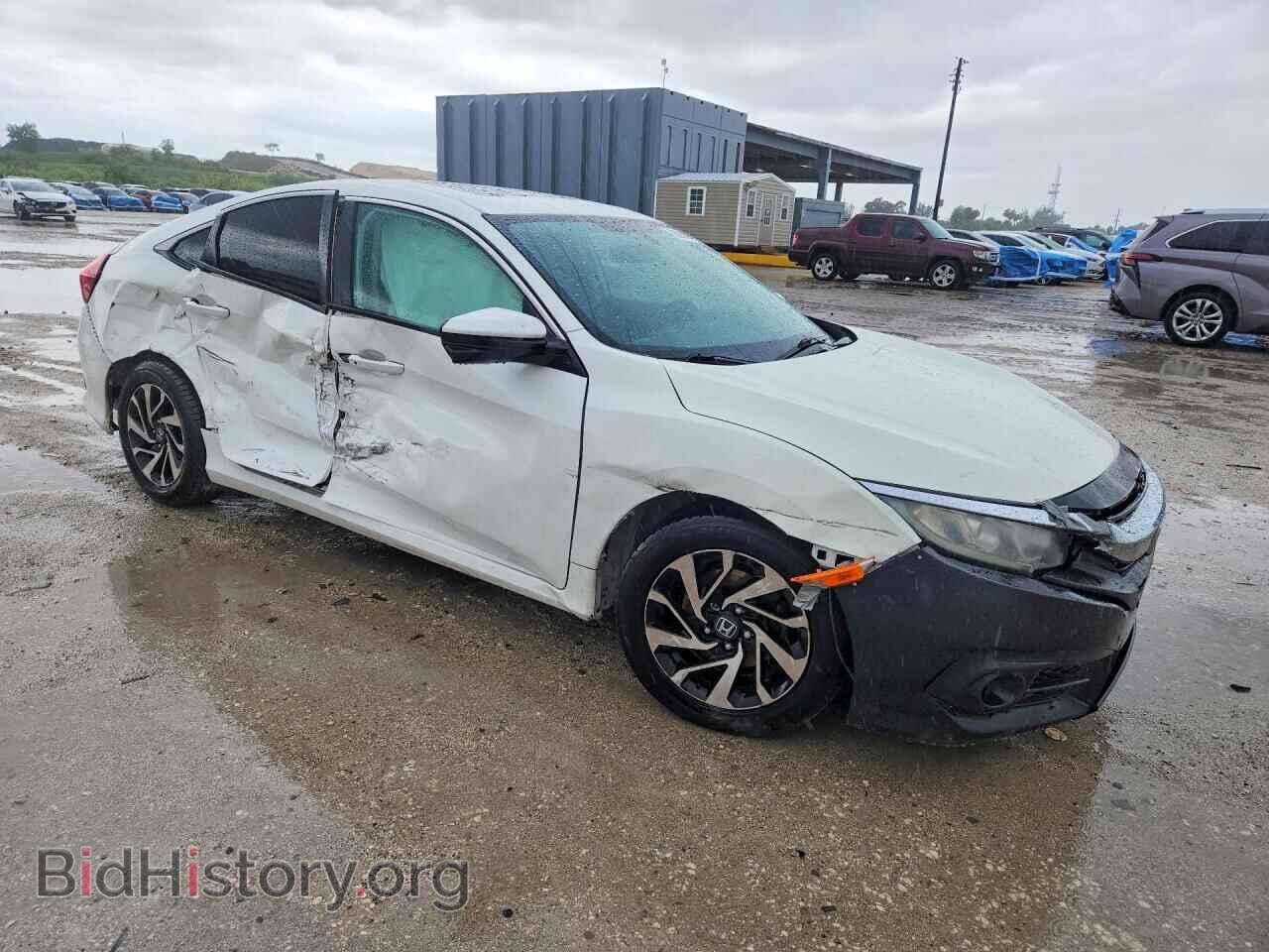 2018 HONDA CIVIC - VIN: 19XFC2F78JE008843 - Фото 4