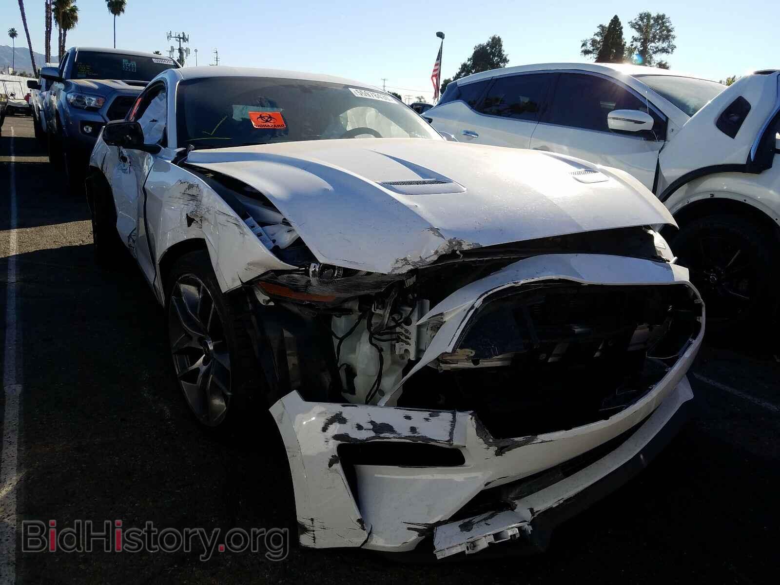 2018 FORD MUSTANG - VIN: 1FA6P8TH2J5159831 - Фото 9