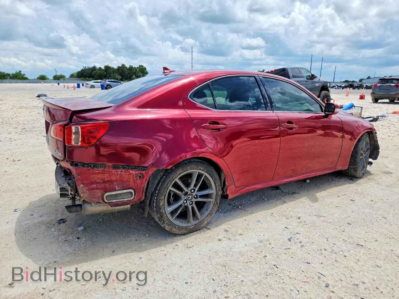 2011 LEXUS IS - VIN: JTHBF5C22B5138757 - Photo 3
