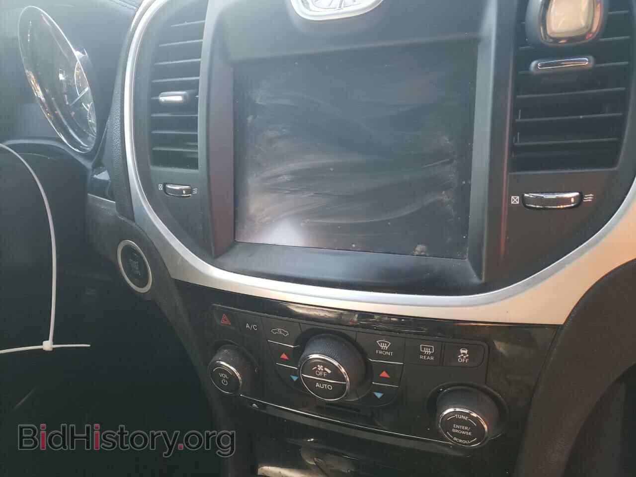 2011 CHRYSLER 300 - VIN: 2C3CA6CT7BH598531 - Фото 9