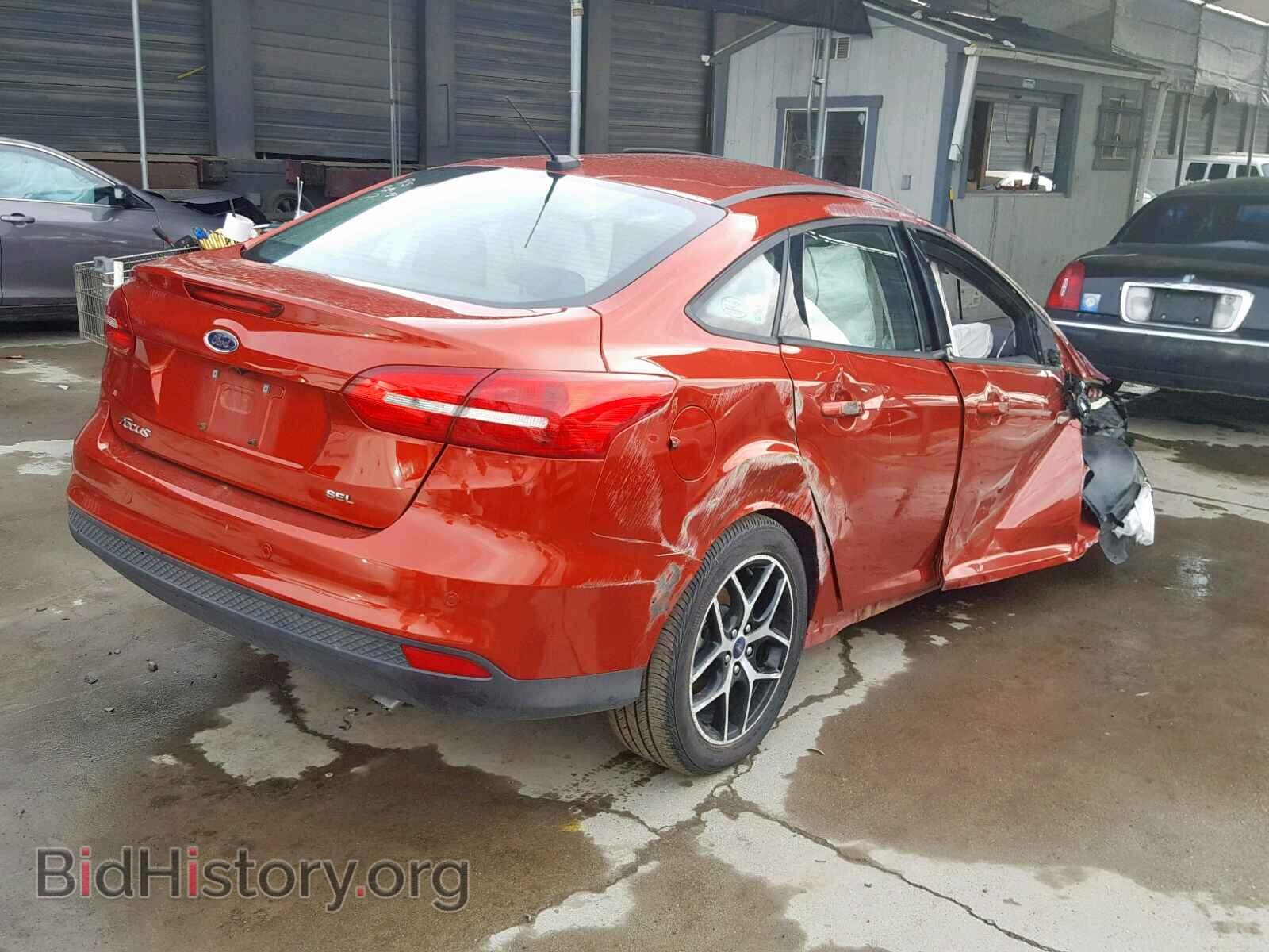 2018 FORD FOCUS - VIN: 1FADP3H29JL323411 - Фото 4