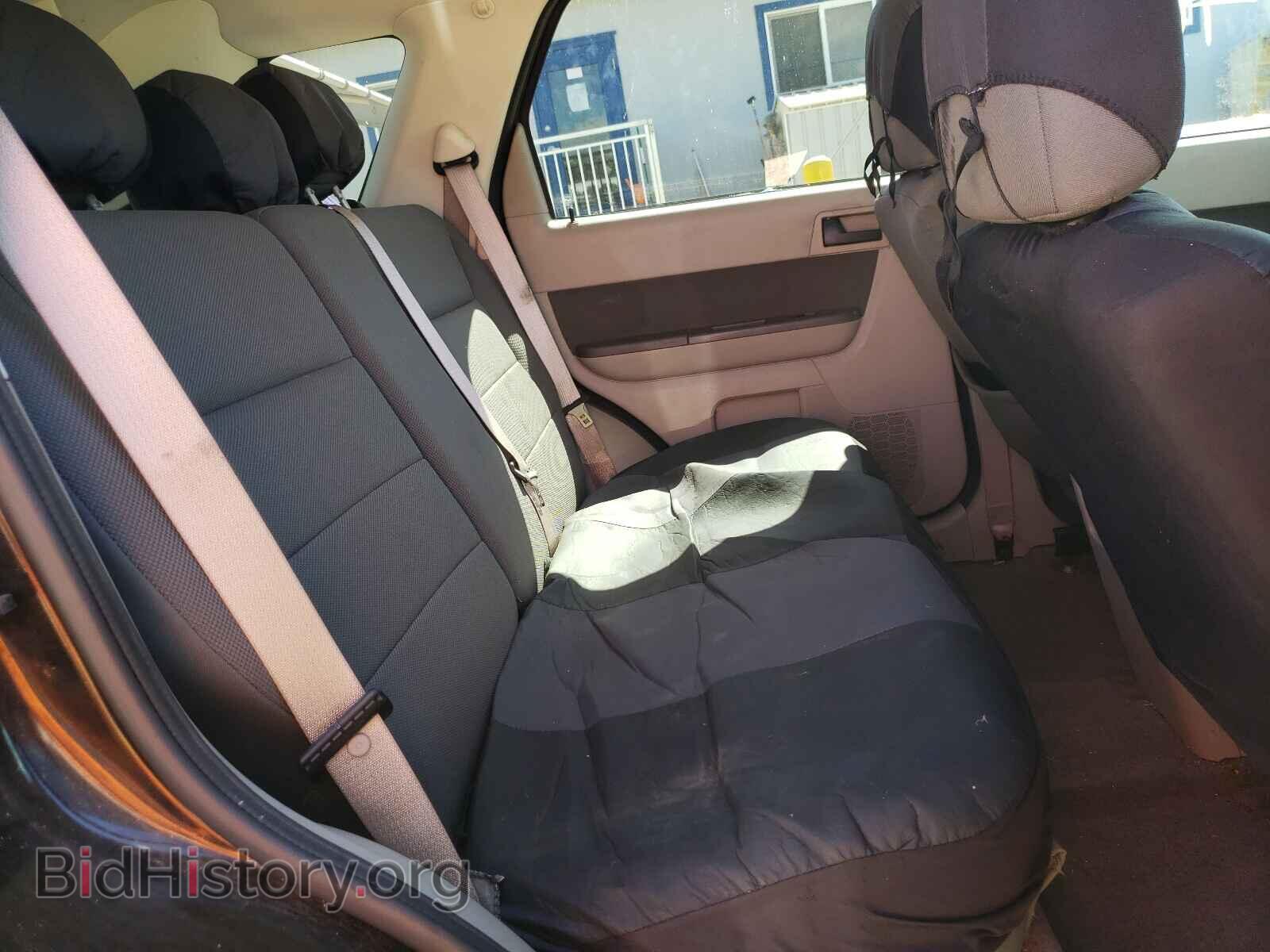 2009 FORD ESCAPE - VIN: 1FMCU49359KB71426 - Фото 6