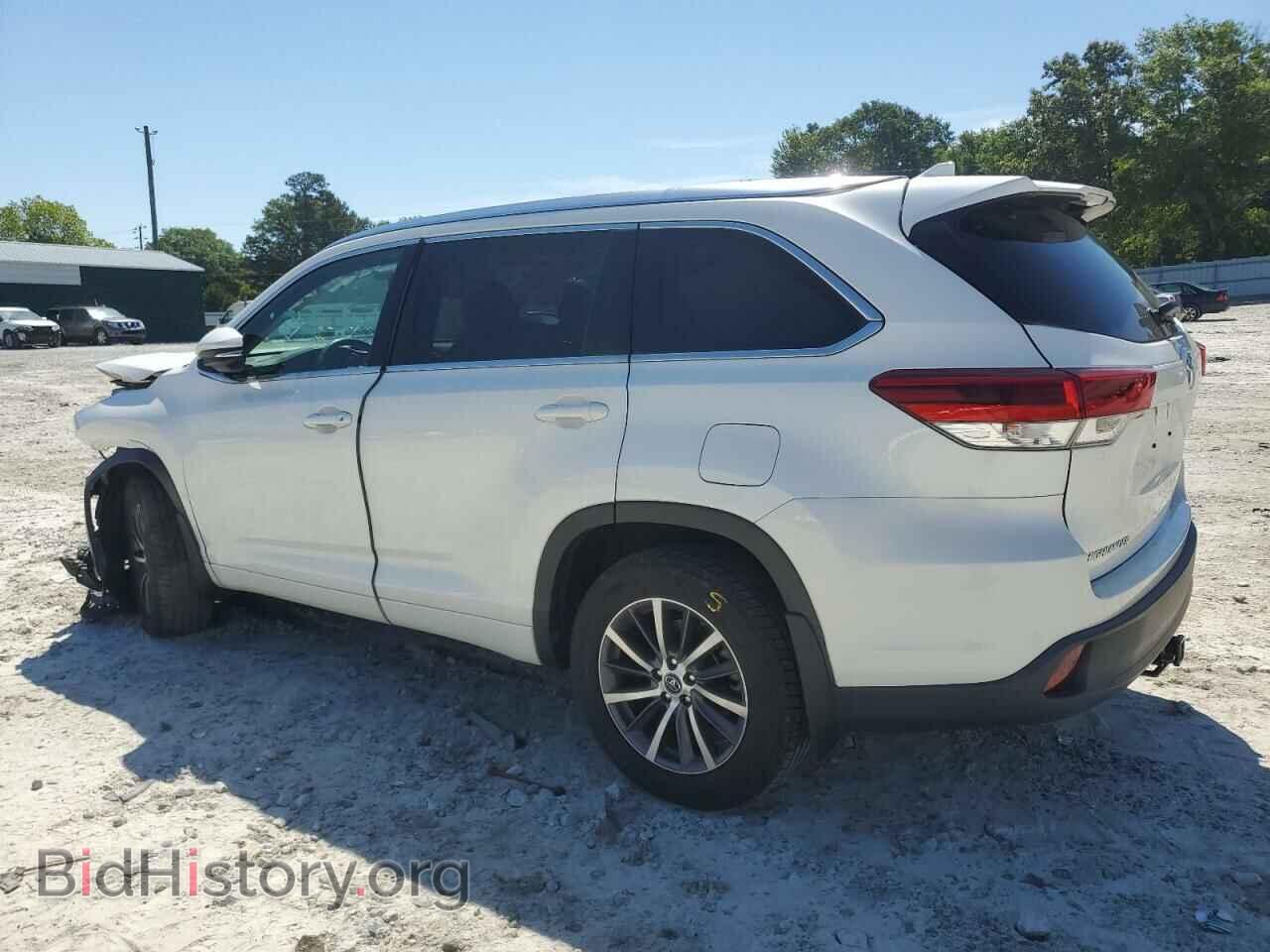 2017 TOYOTA HIGHLANDER - VIN: 5TDKZRFH3HS521741 - Фото 2