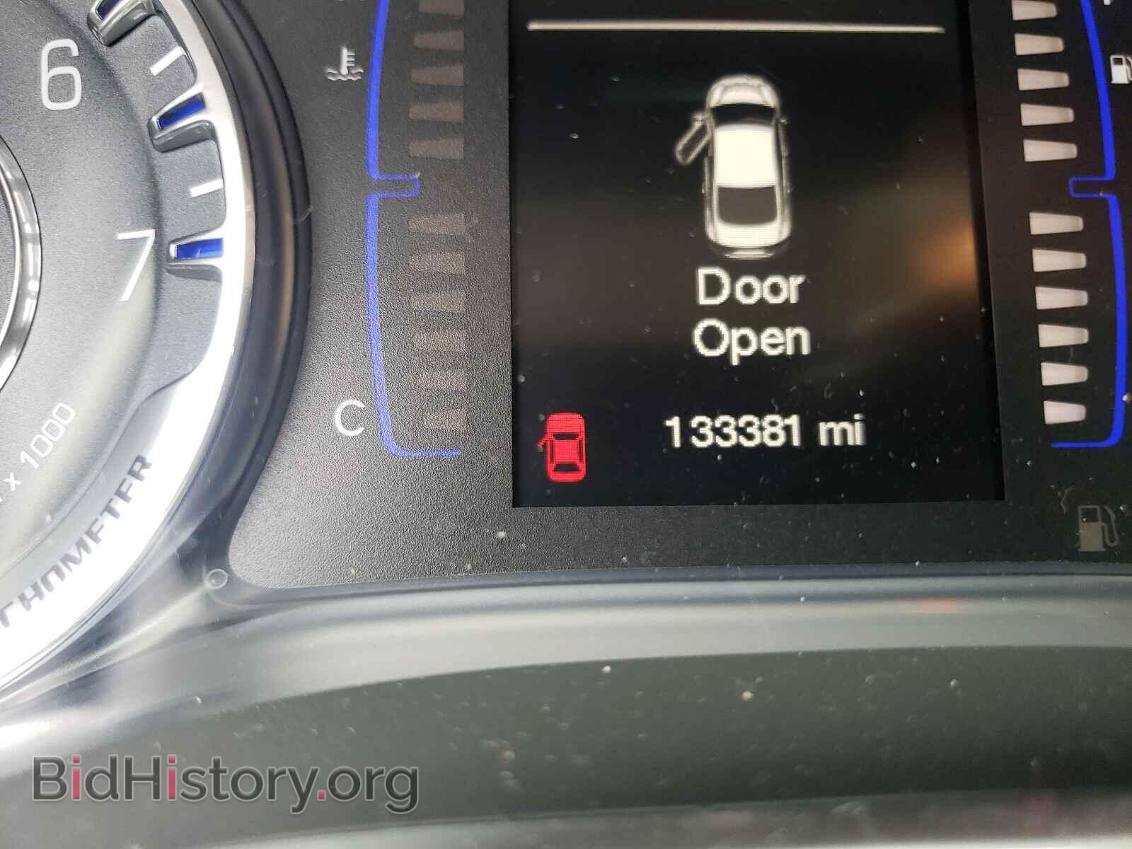 2015 CHRYSLER 200 - VIN: 1C3CCCAB2FN746505 - Photo 8