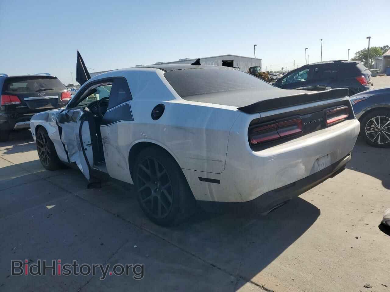 2017 DODGE CHALLENGER - VIN: 2C3CDZBT4HH531632 - Фото 2