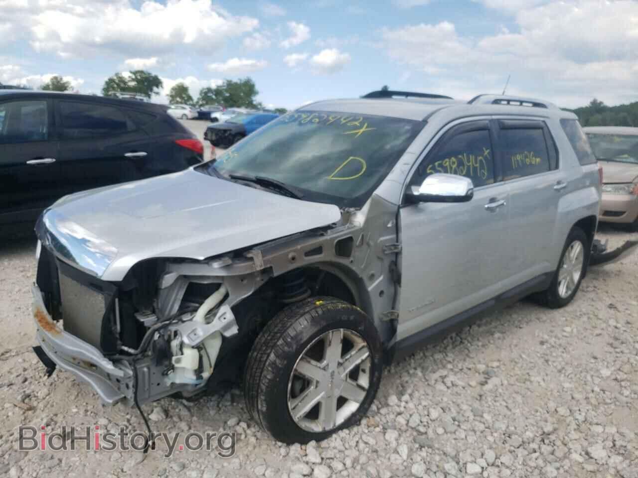 2011 GMC TERRAIN - VIN: 2CTFLXE55B6241341 - Photo 2