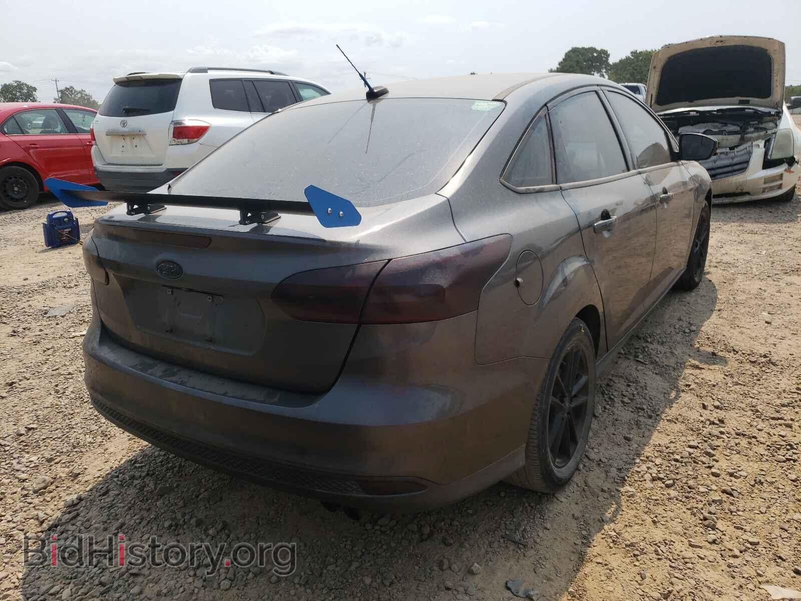 2016 FORD FOCUS - VIN: 1FADP3F28GL270793 - Photo 4