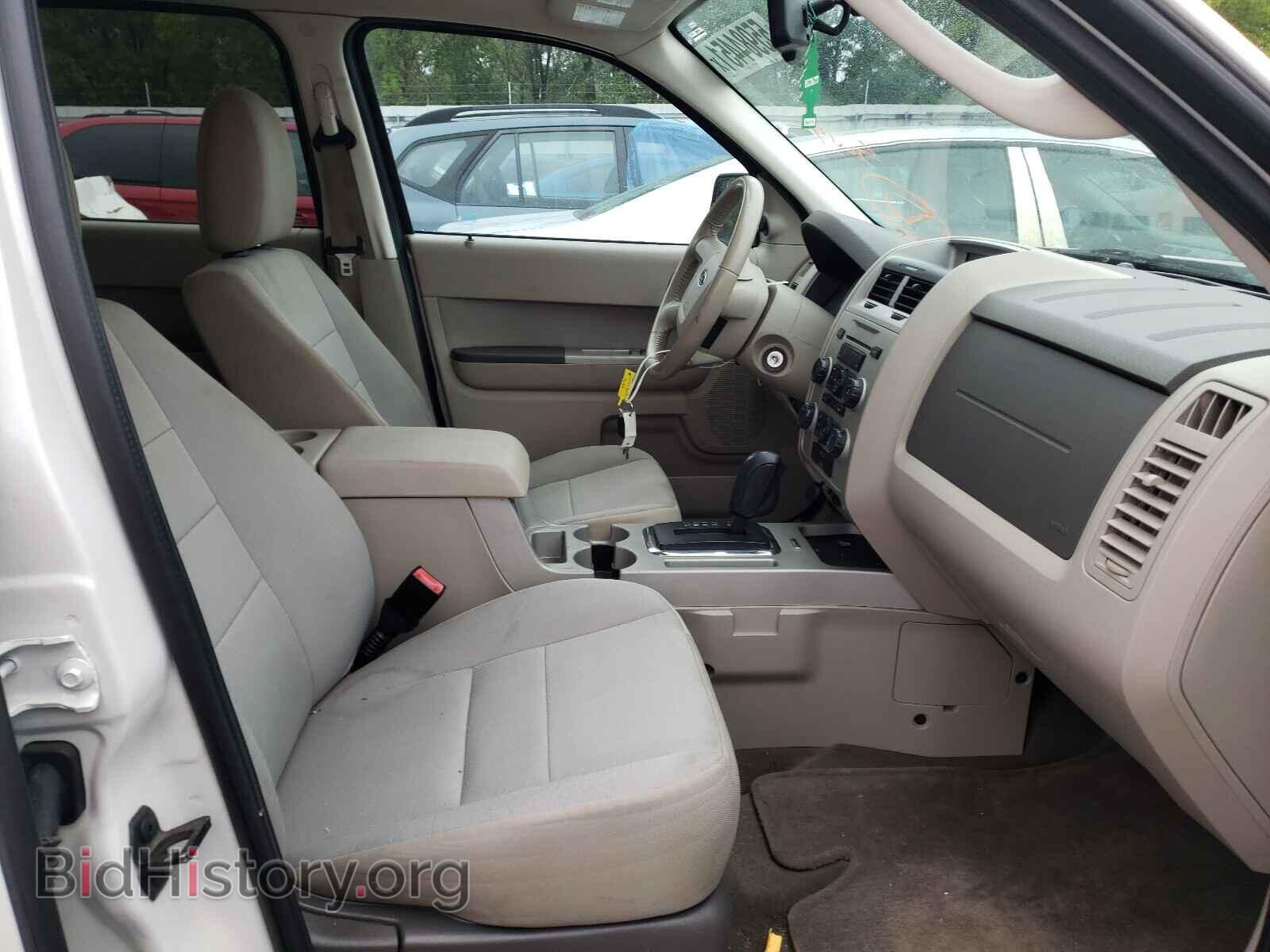 2011 FORD ESCAPE - VIN: 1FMCU9DG4BKA54014 - Photo 5