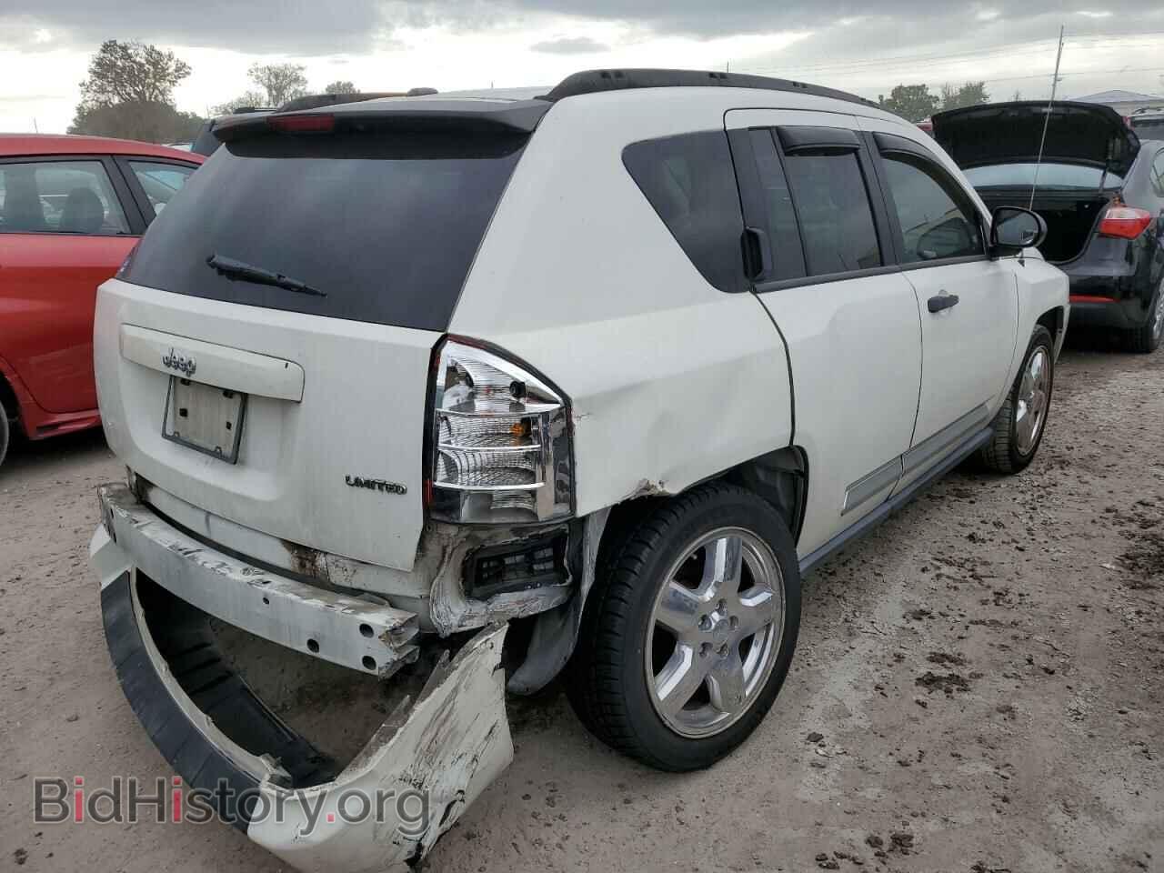 2007 JEEP COMPASS - VIN: 1J8FT57W17D176639 - Photo 4