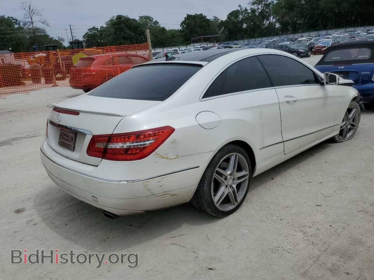 2011 MERCEDES-BENZ E-CLASS - VIN: WDDKJ5GB5BF085434 - Фото 3