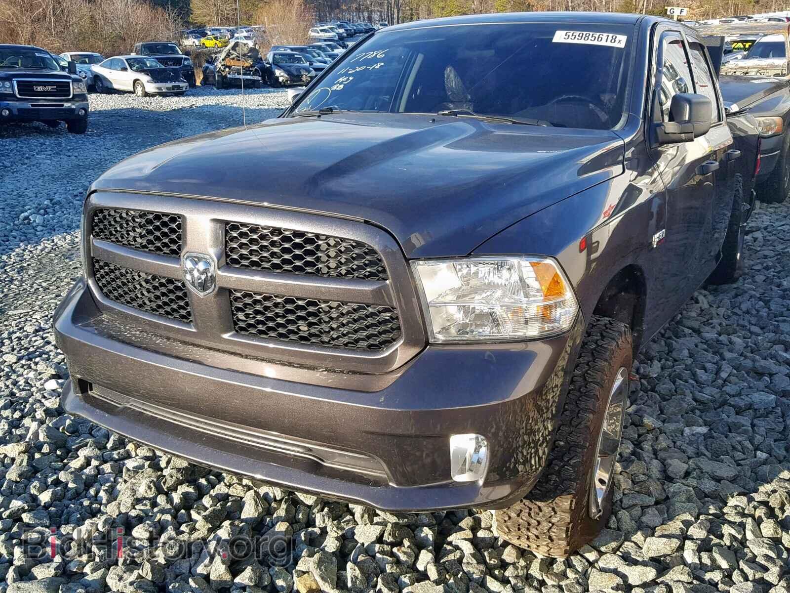 2015 RAM 1500 ST - VIN: 1C6RR7FT7FS777786 - Фото 2