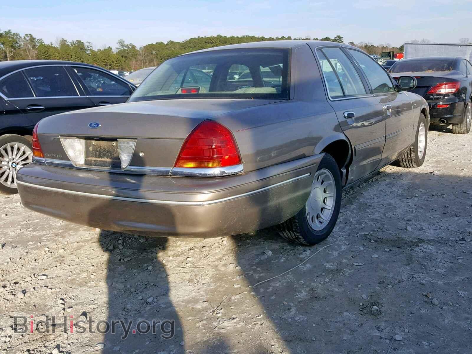 2002 FORD CROWN VIC - VIN: 2FAFP74W32X119104 - Фото 4
