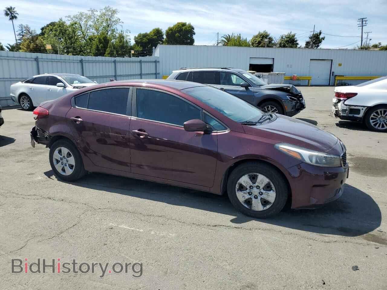 2017 KIA FORTE - VIN: 3KPFK4A73HE066388 - Фото 4