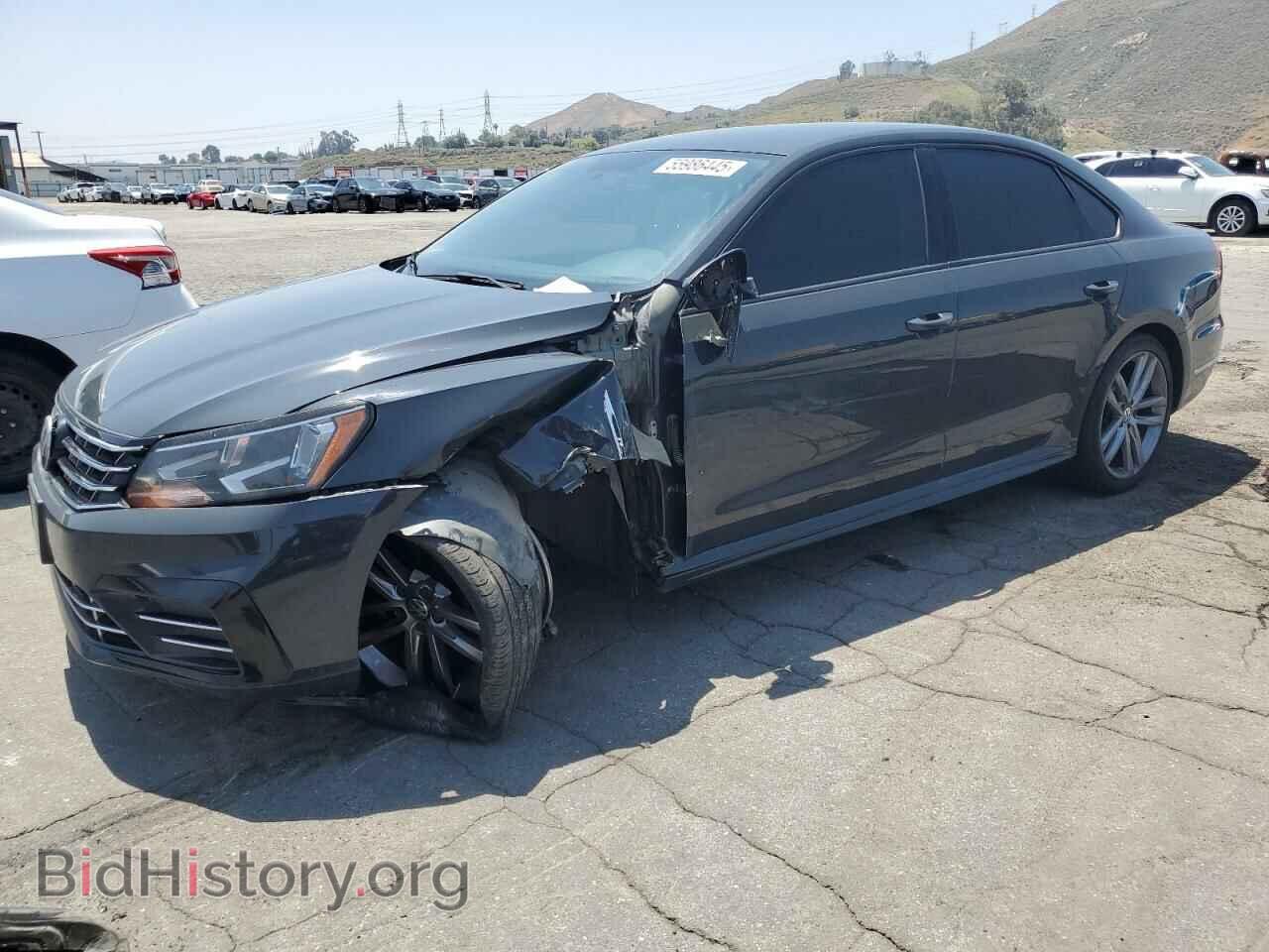 Photo 1VWAA7A36JC007793 - VOLKSWAGEN PASSAT 2018