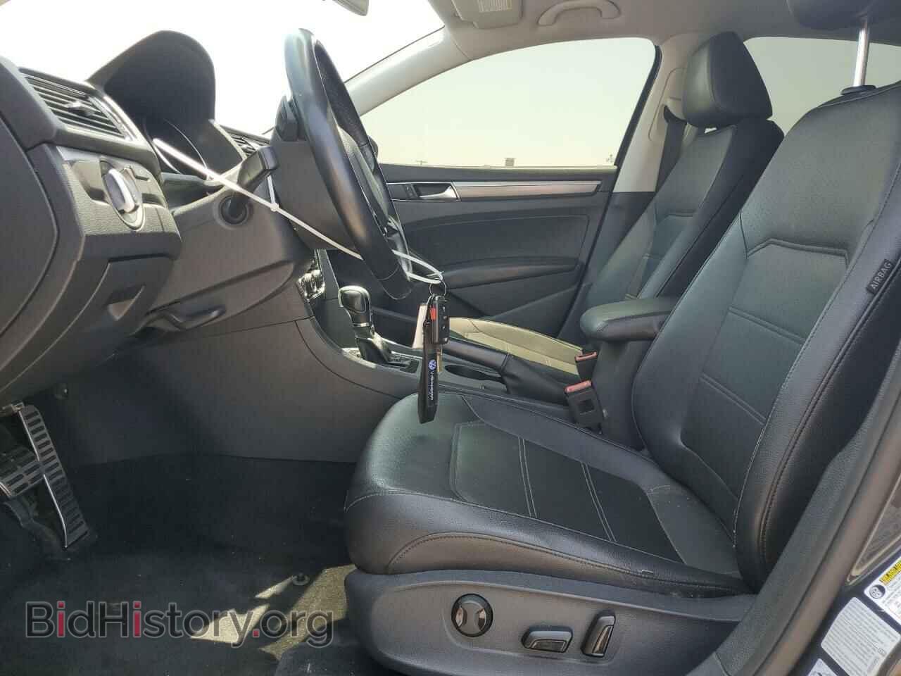 2018 VOLKSWAGEN PASSAT - VIN: 1VWAA7A36JC007793 - Фото 7