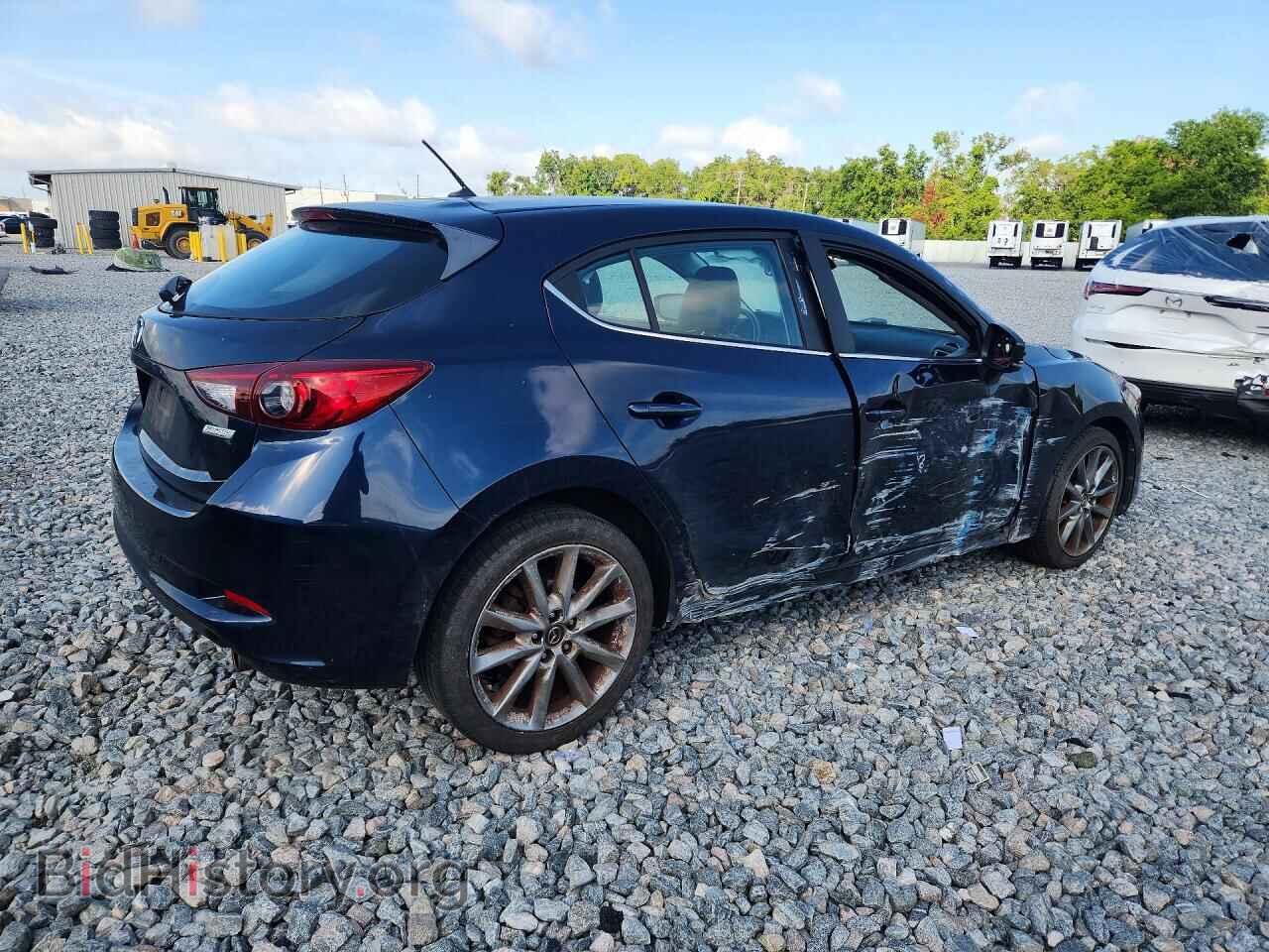 2018 MAZDA 3 - VIN: 3MZBN1L31JM227151 - Photo 3