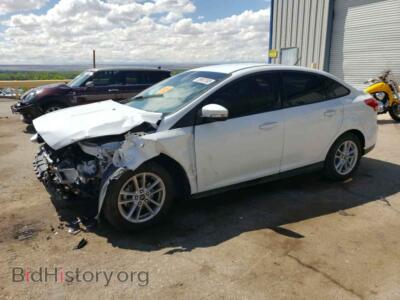 2017 Ford FOCUS SE, white — VIN 1FADP3F21HL300654, Copart
