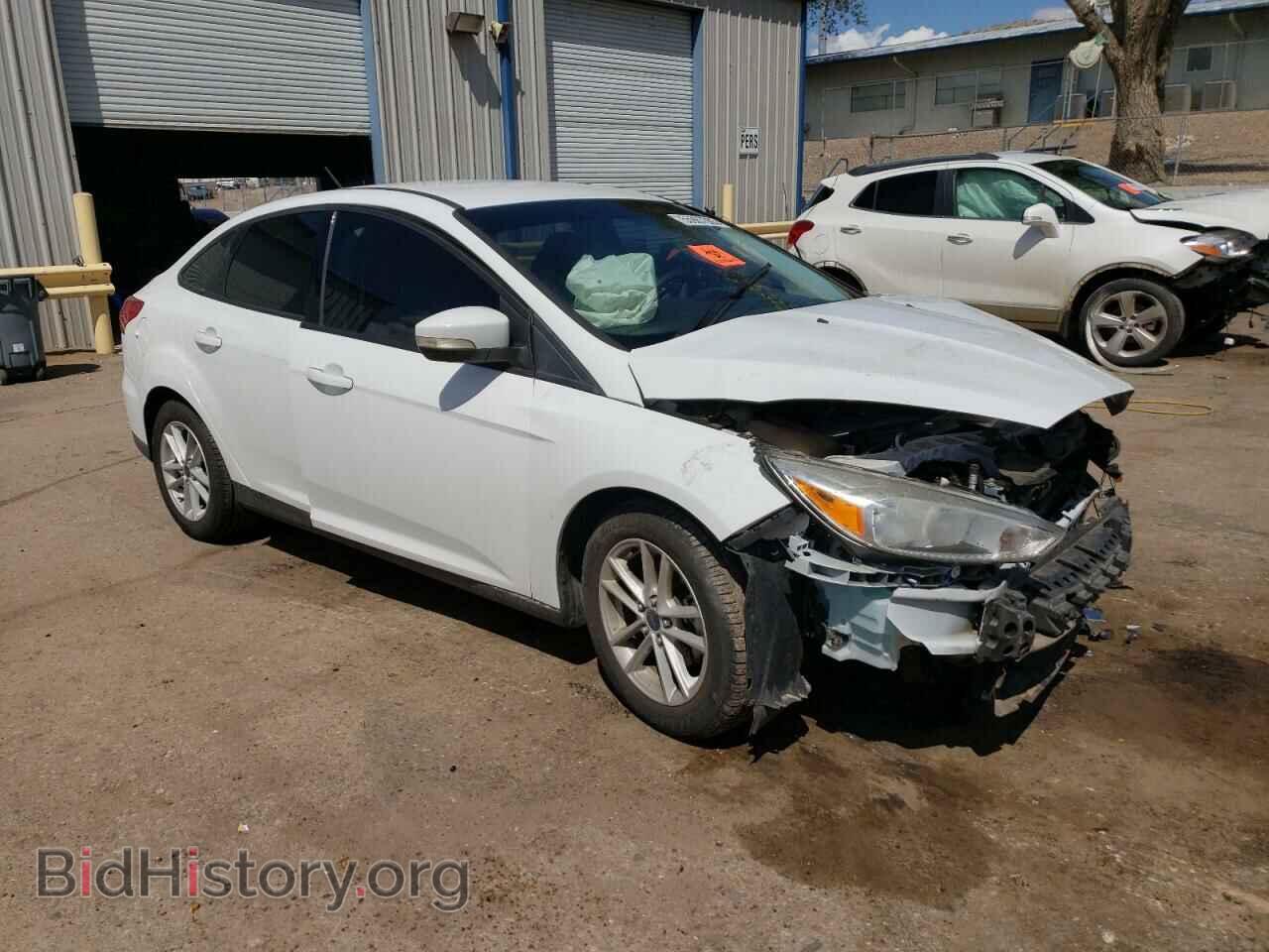 2017 FORD FOCUS - VIN: 1FADP3F21HL300654 - Фото 4