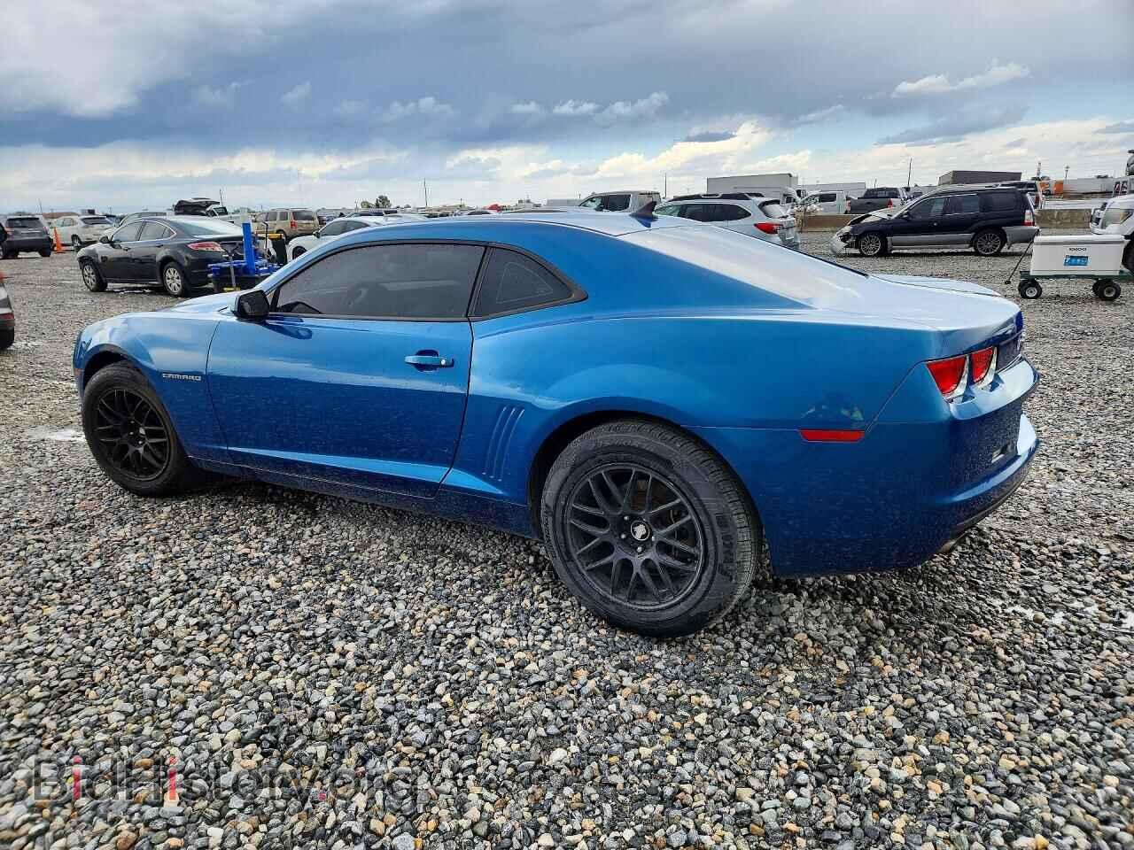 2010 CHEVROLET CAMARO - VIN: 2G1FA1EV5A9153099 - Фото 2
