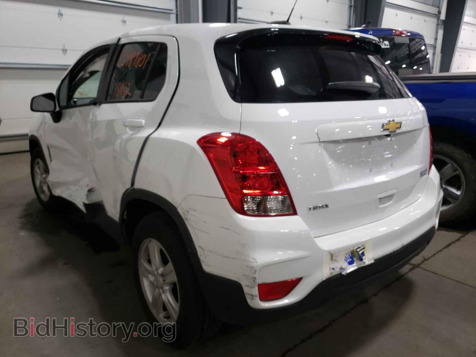 2020 CHEVROLET TRAX - VIN: KL7CJKSB3LB064799 - Фото 3