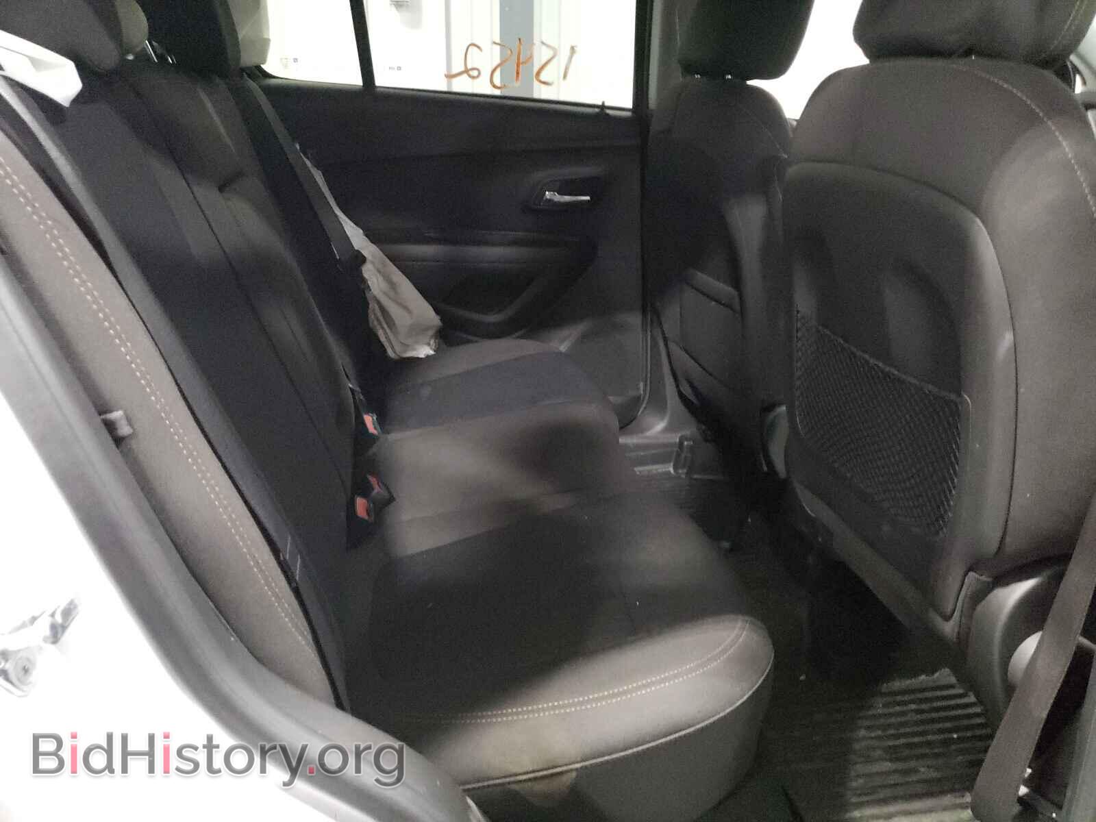 2020 CHEVROLET TRAX - VIN: KL7CJKSB3LB064799 - Фото 6