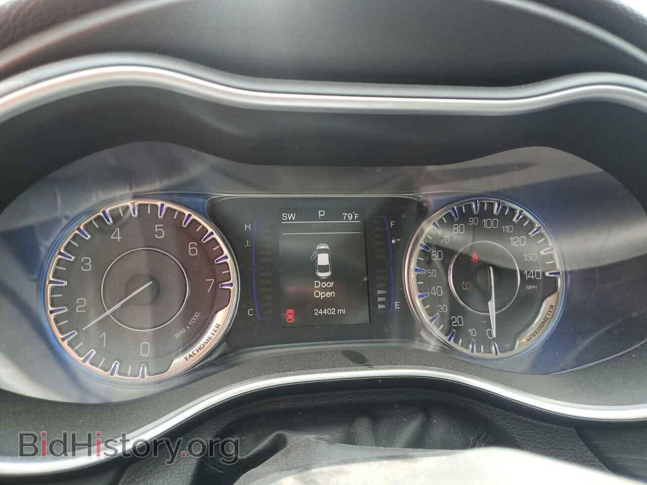 2015 CHRYSLER 200 - VIN: 1C3CCCAB6FN651994 - Фото 9