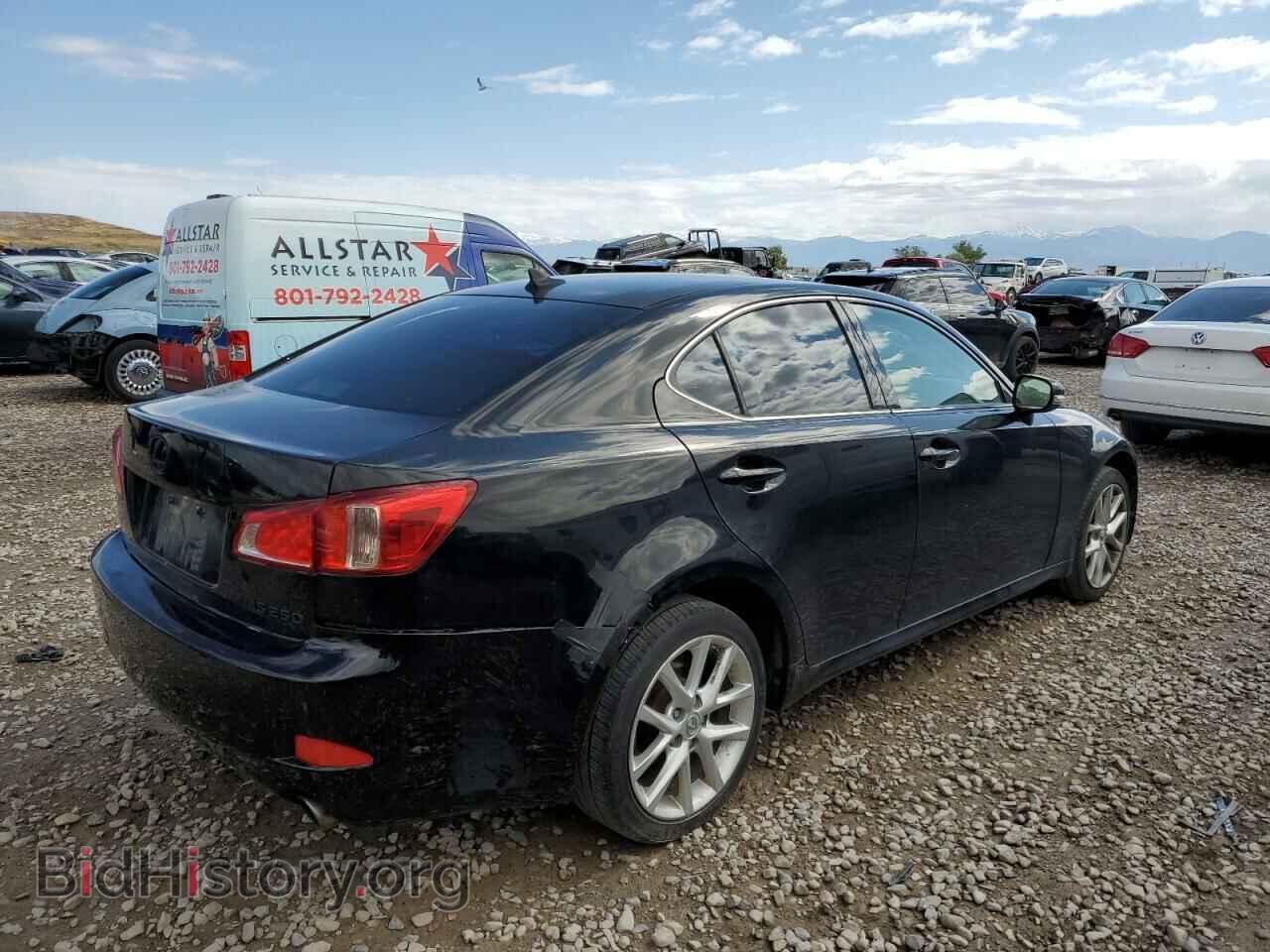 2011 LEXUS IS - VIN: JTHCF5C2XB5048972 - Photo 3