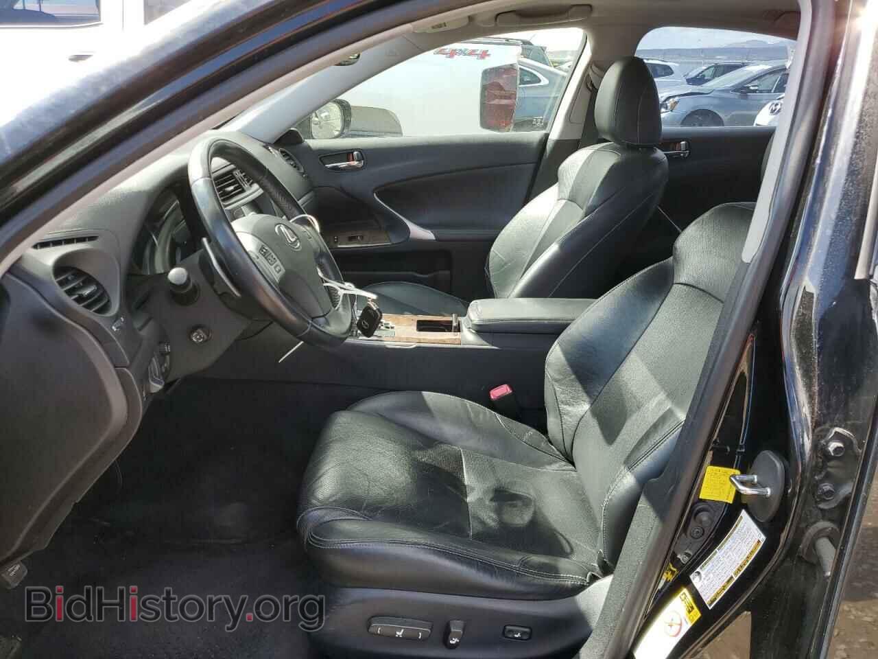 2011 LEXUS IS - VIN: JTHCF5C2XB5048972 - Photo 7