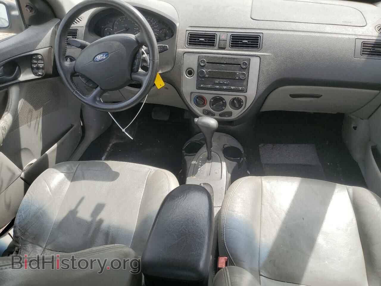 2007 FORD FOCUS - VIN: 1FAFP37N57W121645 - Фото 8