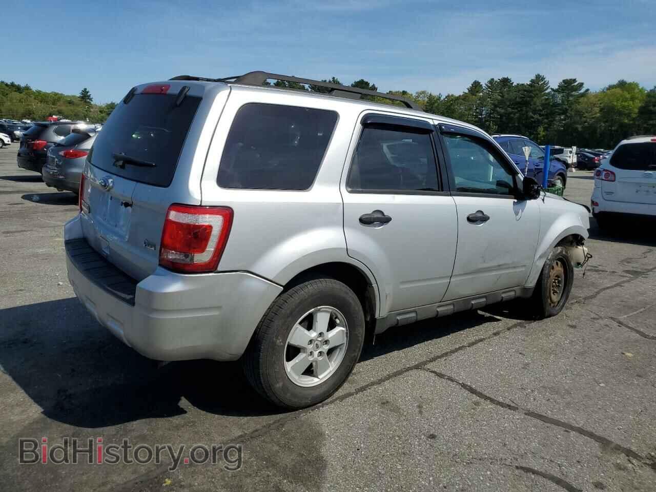 2010 FORD ESCAPE - VIN: 1FMCU9DG8AKD21489 - Фото 3