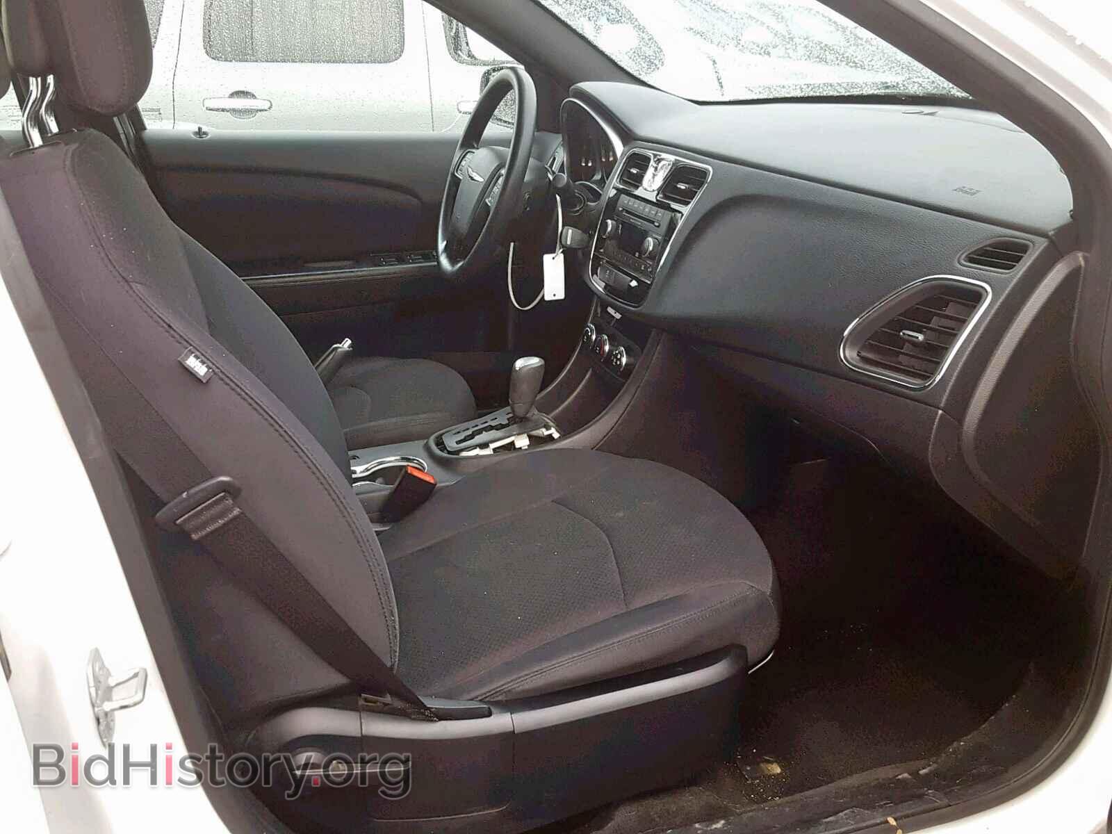 2014 CHRYSLER 200 - VIN: 1C3CCBAB3EN212700 - Фото 5