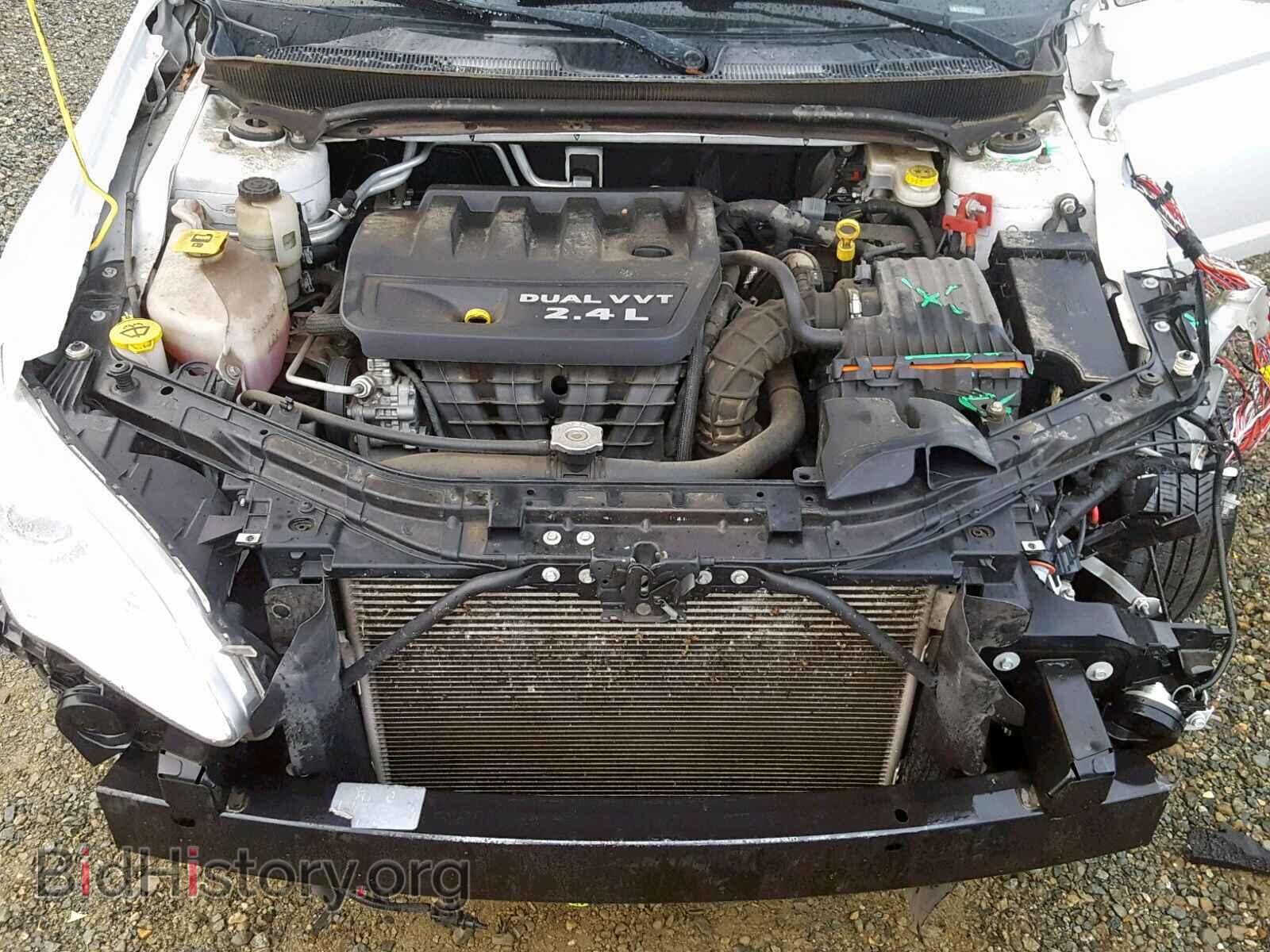 2014 CHRYSLER 200 - VIN: 1C3CCBAB3EN212700 - Фото 7